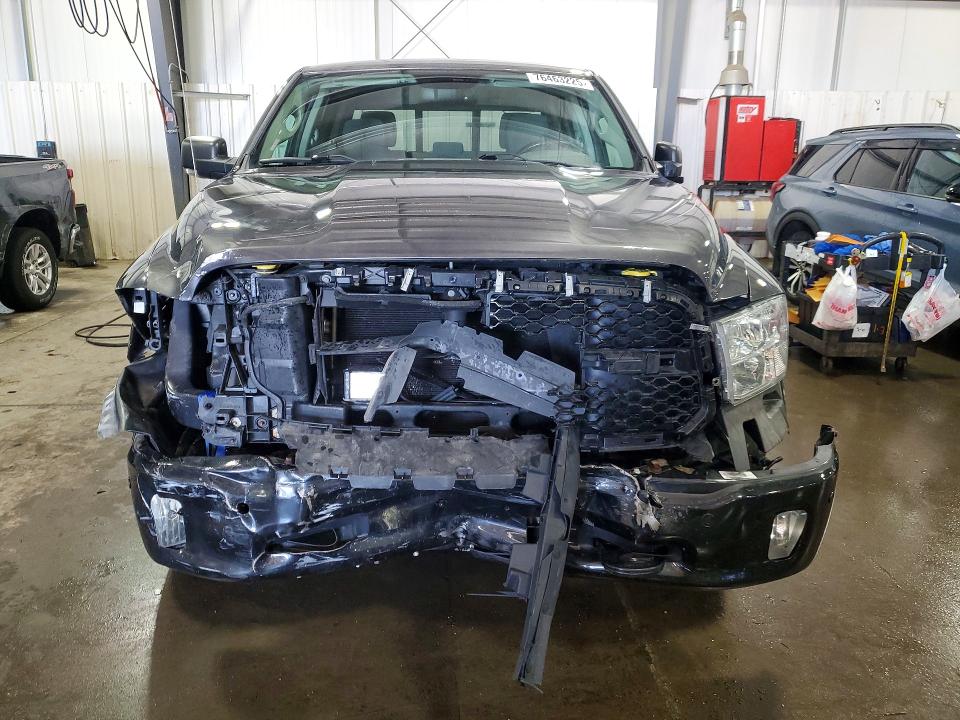 Photo 5 from auction – 2017 RAM 1500 SLT with VIN 1C6RR7LT0HS818573