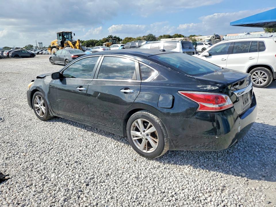 Photo 2 from auction – 2013 NISSAN ALTIMA with VIN 1N4AL3AP9DC299247