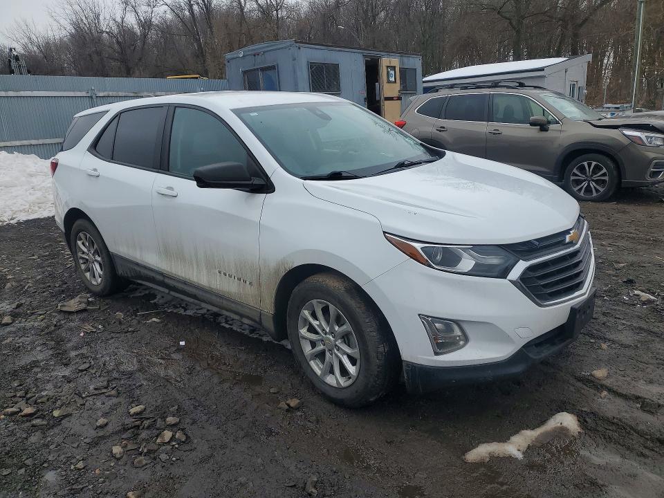 Photo 4 from auction – 2020 CHEVROLET EQUINOX with VIN 3GNAXHEV3LS646852