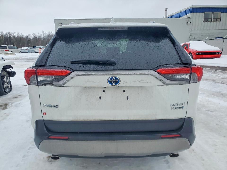 Photo 6 from auction – 2023 TOYOTA RAV4 with VIN 2T3DWRFV1PW164578
