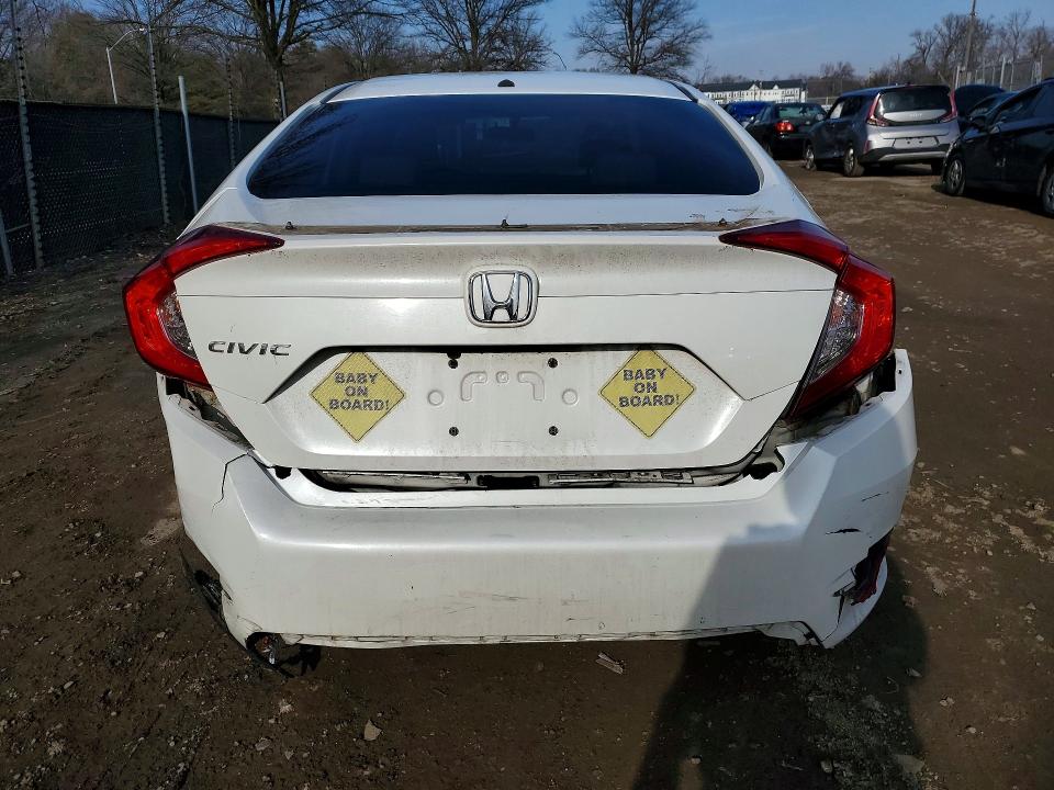 Photo 6 from auction – 2016 HONDA CIVIC with VIN 19XFC2F76GE074459