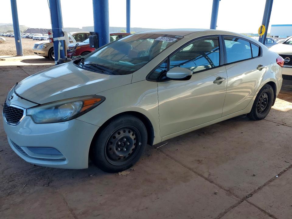 KIA FORTE 2015 with VIN KNAFK4A68F5323669 - Photo from auction