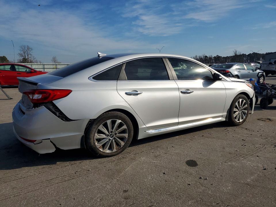 Photo 3 from auction – 2015 HYUNDAI SONATA with VIN 5NPE34AF6FH248482