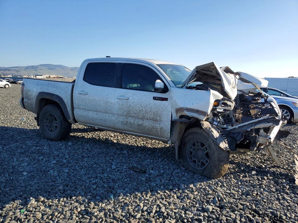 Photo 4 from auction – 2021 TOYOTA TACOMA with VIN 3TYCZ5AN7MT040397
