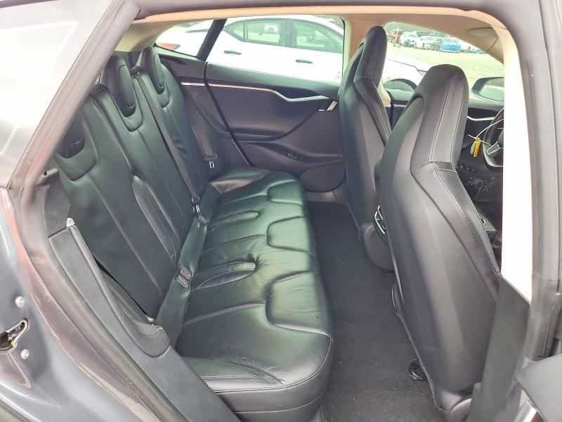 Photo 10 from auction – 2013 TESLA MODEL S with VIN 5YJSA1CN4DFP19780