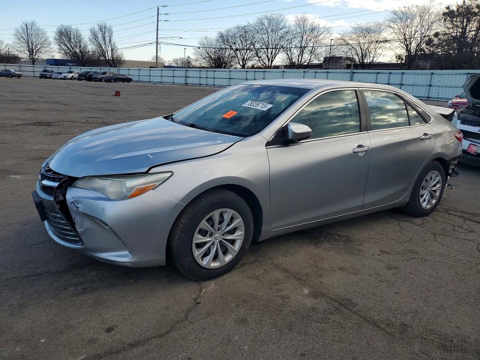 TOYOTA CAMRY 2015 with VIN 4T4BF1FK9FR466017 - Photo from auction