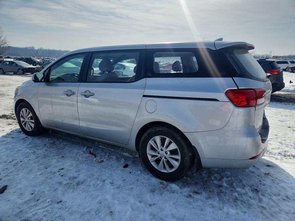 Photo 2 from auction – 2016 KIA SEDONA with VIN KNDMA5C13G6150059