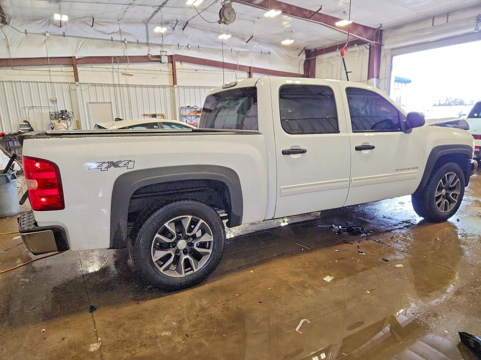 Photo 3 from auction – 2010 CHEVROLET SILVERADO with VIN 3GCRKSE3XAG253274