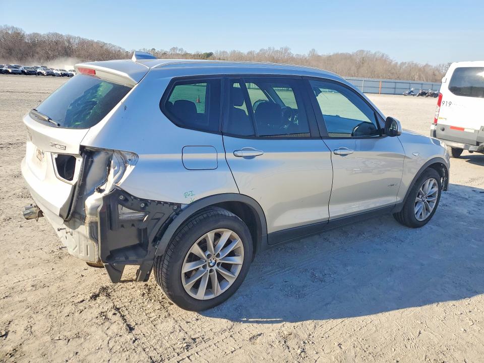Photo 3 from auction – 2017 BMW X3 SDRIVE2 with VIN 5UXWZ7C3XH0V92001