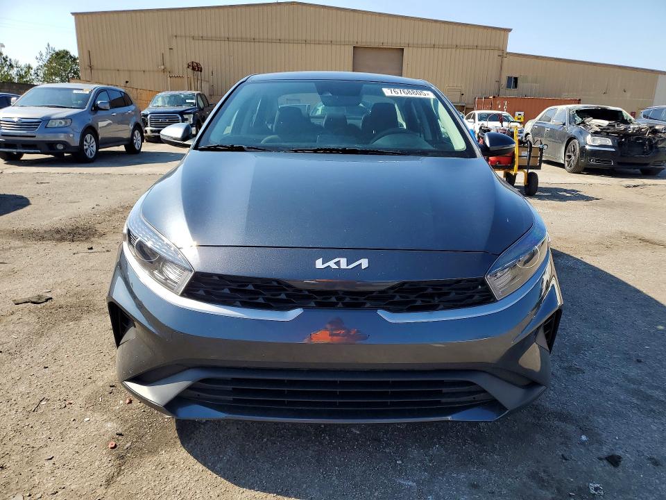 Photo 5 from auction – 2023 KIA FORTE with VIN 3KPF24AD7PE570396