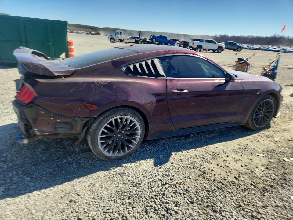 Photo 3 from auction – 2018 FORD MUSTANG with VIN 1FA6P8CF7J5122949