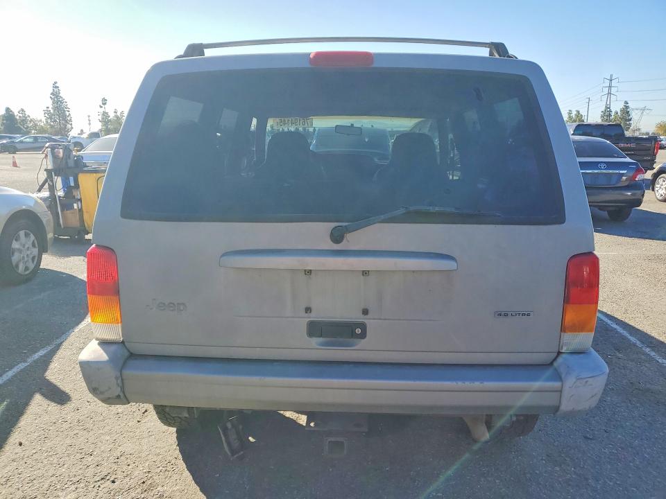 Photo 6 from auction – 2000 JEEP CHEROKEE with VIN 1J4FT48S2YL188040