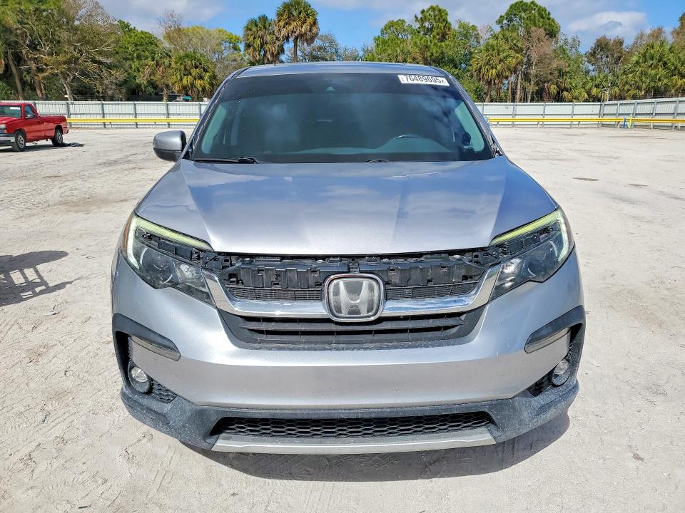 Photo 5 from auction – 2019 HONDA PILOT with VIN 5FNYF5H55KB042148