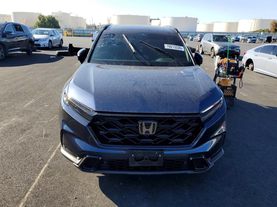 Photo 5 from auction – 2024 HONDA CR-V with VIN 7FARS5H87RE027241