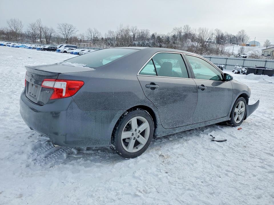 Photo 3 from auction – 2014 TOYOTA CAMRY L with VIN 4T1BF1FK7EU342868