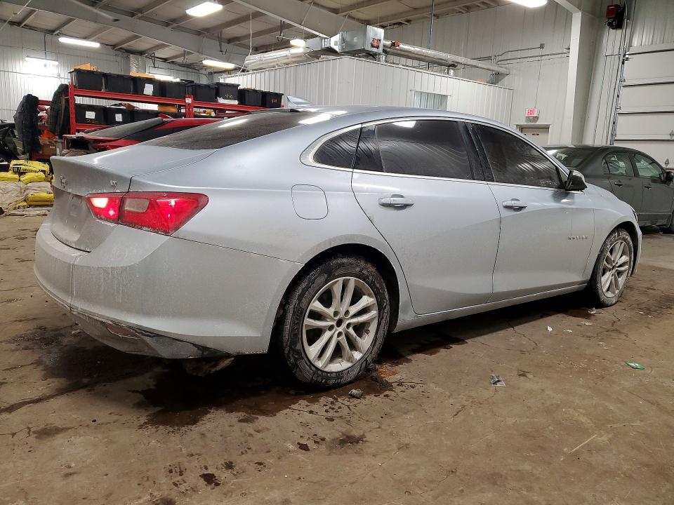 Photo 3 from auction – 2017 CHEVROLET MALIBU LT with VIN 1G1ZE5ST8HF292821