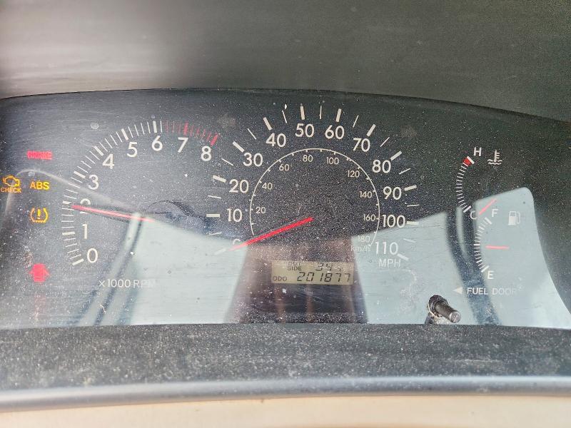Photo 9 from auction – 2006 TOYOTA COROLLA with VIN 2T1BR30E06C604903