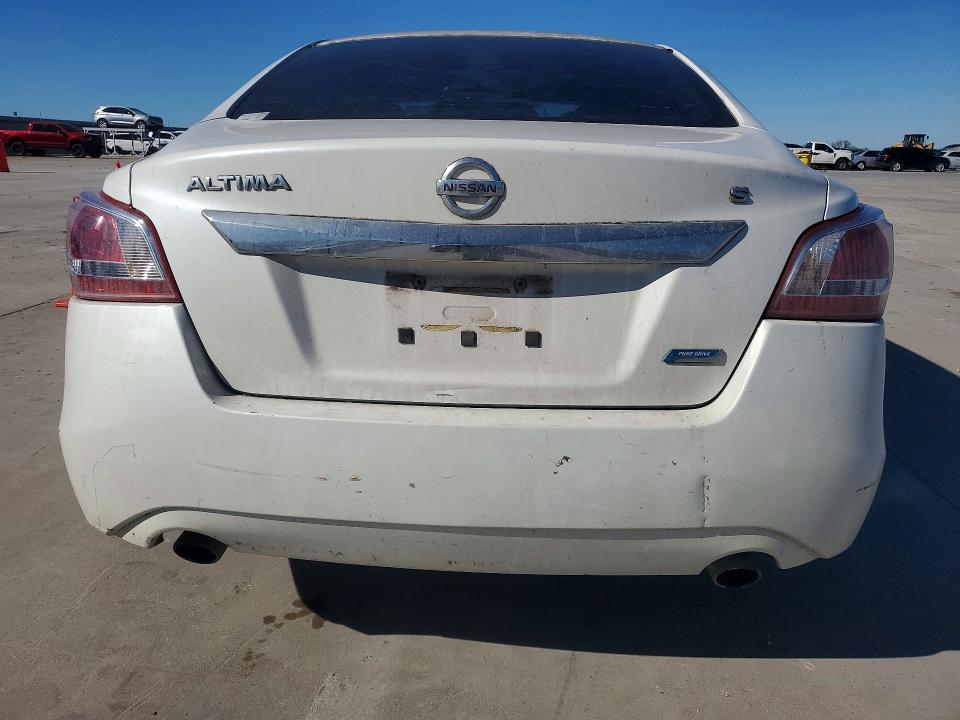 Photo 6 from auction – 2013 NISSAN ALTIMA 2.5 with VIN 1N4AL3AP2DC292608