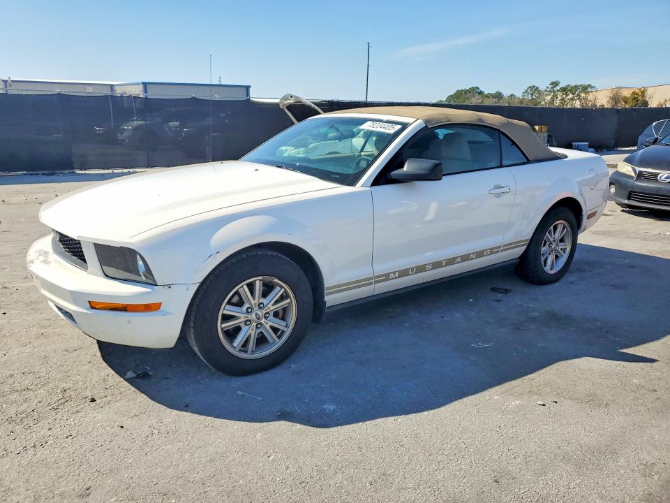 FORD MUSTANG 2007 with VIN 1ZVFT84N475202971 - Photo from auction