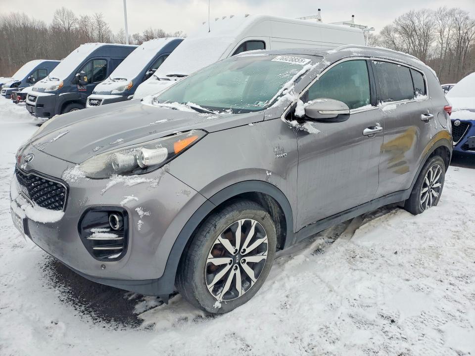 KIA SPORTAGE E 2017 z numerem VIN KNDPNCAC8H7151763 - Zdjęcie z aukcji