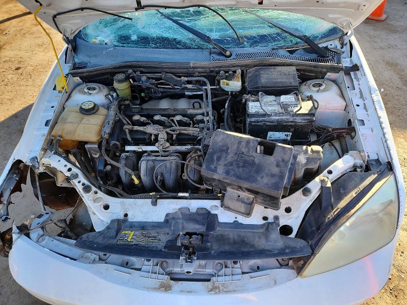 Photo 11 from auction – 2005 FORD FOCUS with VIN 3FAFP31N25R141313