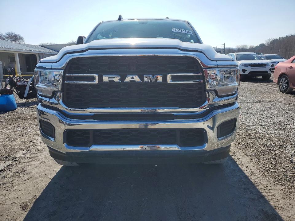 Photo 5 from auction – 2024 RAM 2500 with VIN 3C6UR5CJ6RG186121