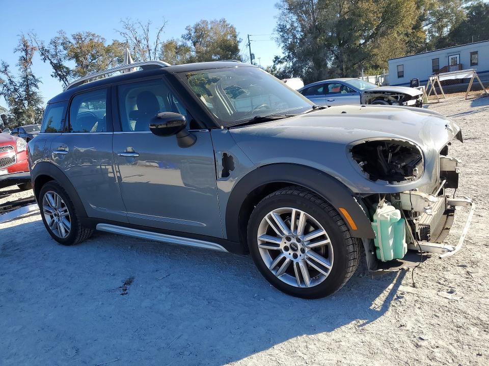 Photo 4 from auction – 2020 MINI COOPER with VIN WMZYW3C01L3L18209