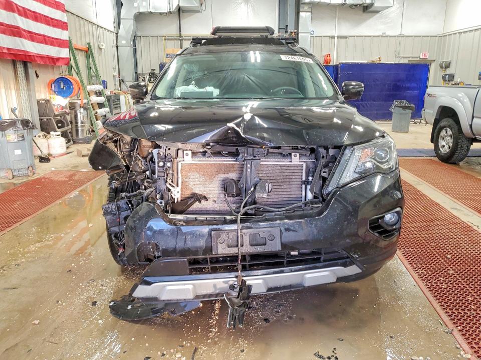 Photo 5 from auction – 2020 NISSAN PATHFINDER with VIN 5N1DR2CM1LC614541