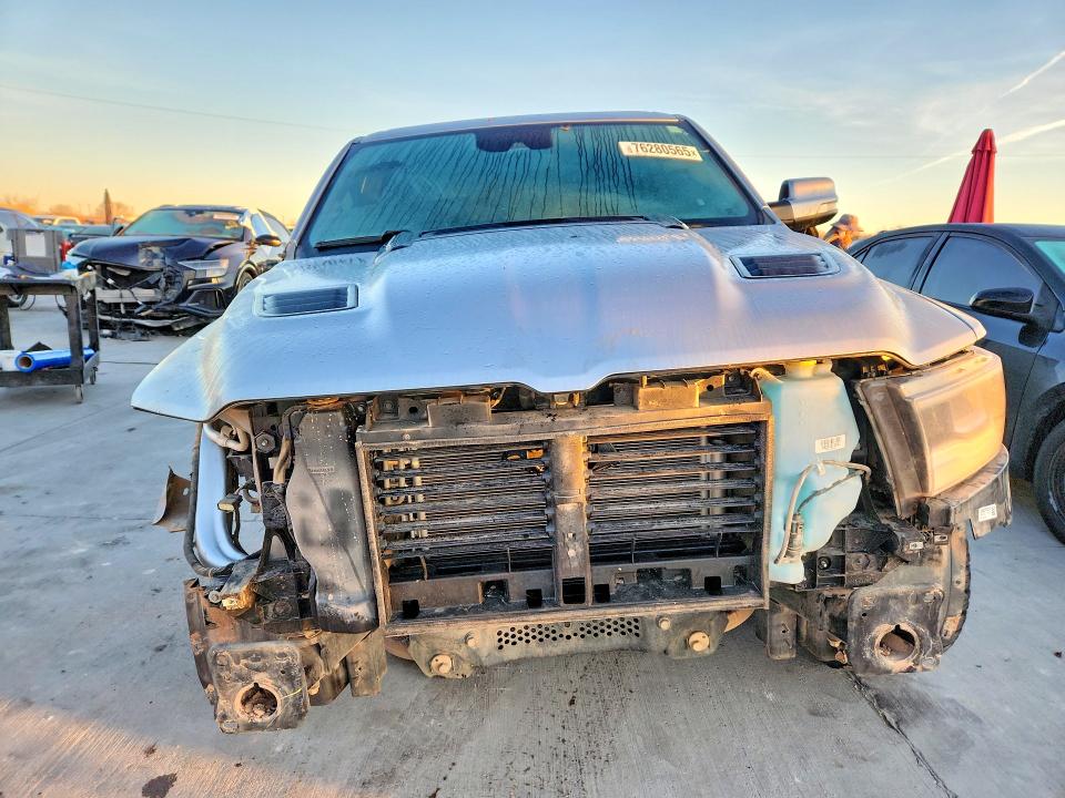 Photo 5 from auction – 2019 RAM 1500 with VIN 1C6SRFRT5KN752353
