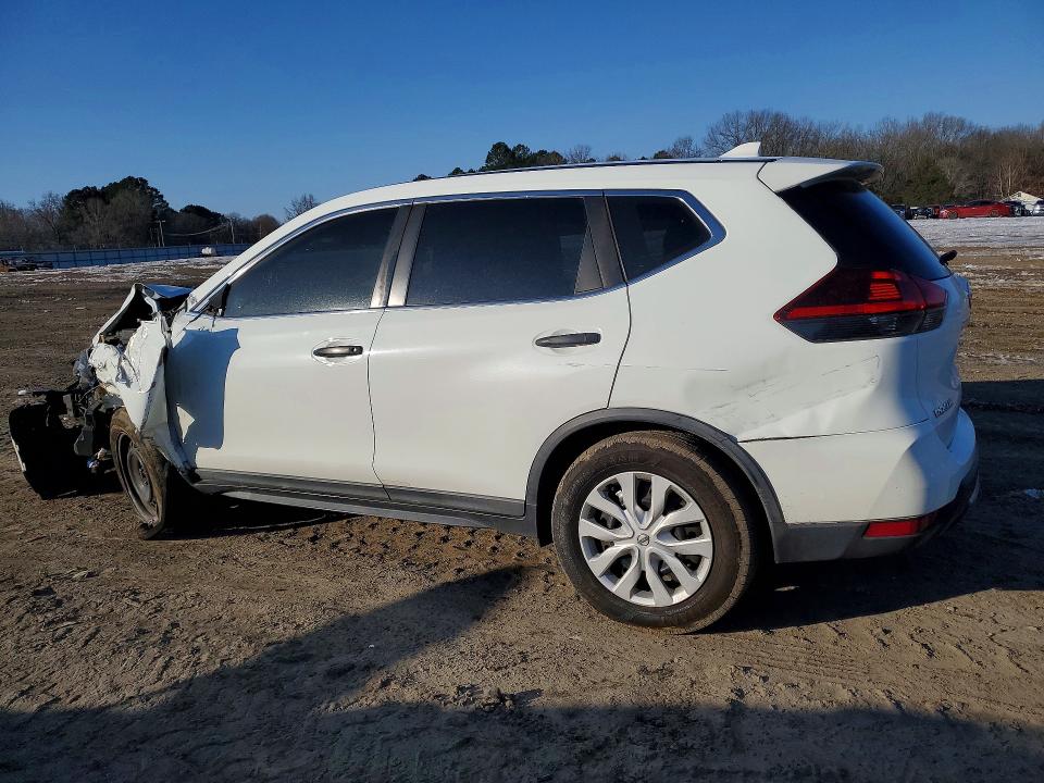 Photo 2 from auction – 2018 NISSAN ROGUE S with VIN KNMAT2MTXJP582273