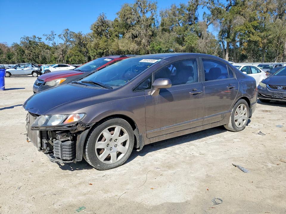 HONDA CIVIC 2011 with VIN 19XFA1F56BE032333 - Photo from auction