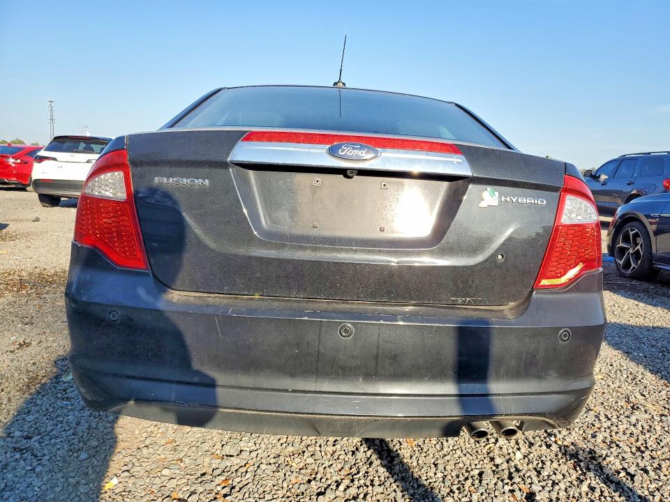 Photo 6 from auction – 2011 FORD FUSION HYB with VIN 3FADP0L31BR250410