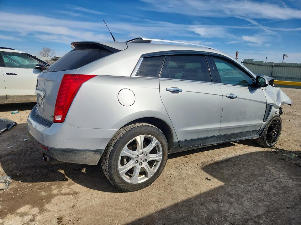 Photo 3 from auction – 2013 CADILLAC SRX with VIN 3GYFNDE31DS602274