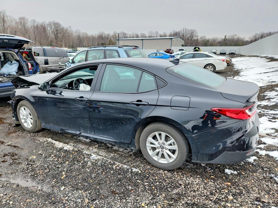 Photo 2 from auction – 2025 TOYOTA CAMRY with VIN 4T1DAACK9SU151492