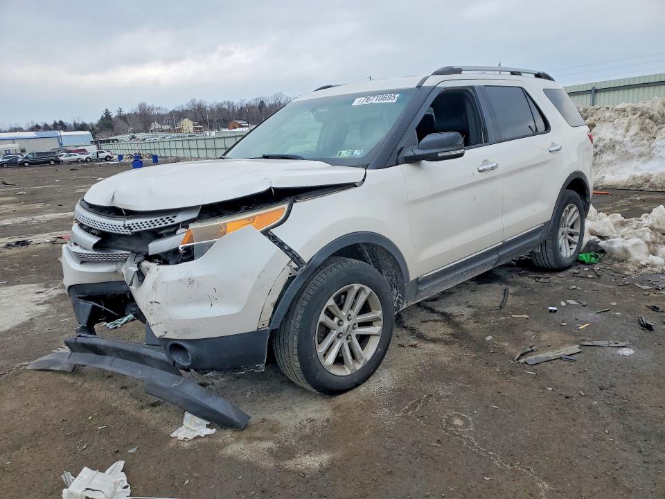 FORD EXPLORER 2015 with VIN 1FM5K8D82FGA82002 - Photo from auction