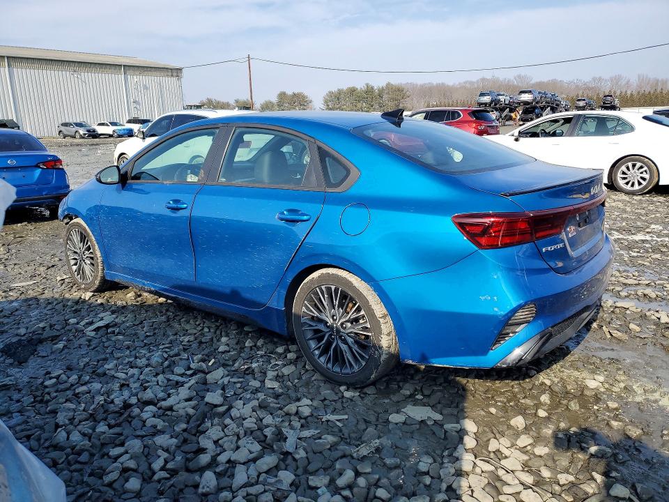 Photo 2 from auction – 2022 KIA FORTE GT L with VIN 3KPF54AD1NE491908