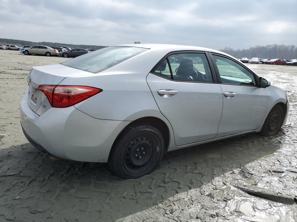 Photo 3 from auction – 2018 TOYOTA COROLLA L with VIN 2T1BURHE9JC069648