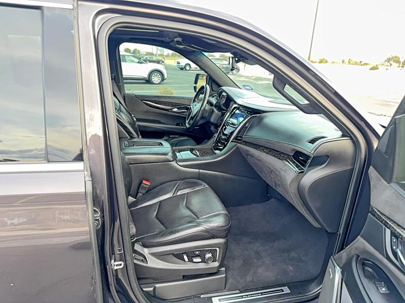 Photo 5 from auction – 2015 CADILLAC ESCALADE with VIN 1GYS4PKJXFR683996