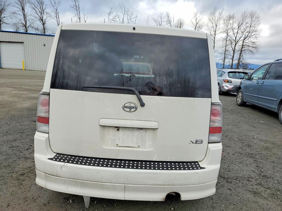 Photo 6 from auction – 2006 SCION XB with VIN JTLKT334464104481