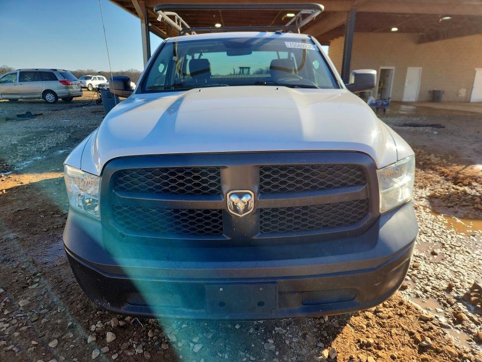Photo 5 from auction – 2016 RAM 1500 ST with VIN 3C6JR6DG4GG209694