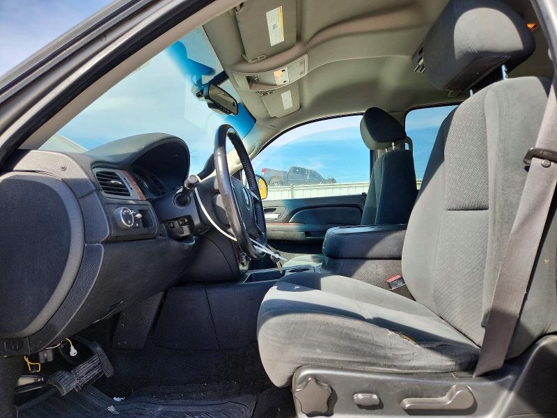 Photo 7 from auction – 2008 CHEVROLET SUBURBAN with VIN 3GNFC16J28G203607