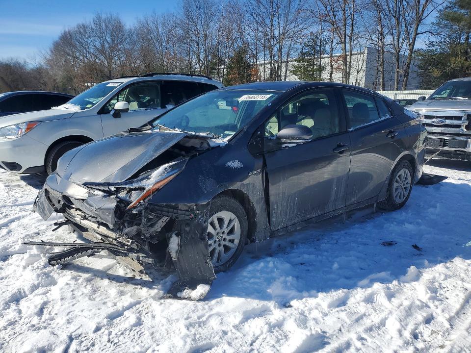 TOYOTA PRIUS 2016 with VIN JTDKBRFUXG3014661 - Photo from auction