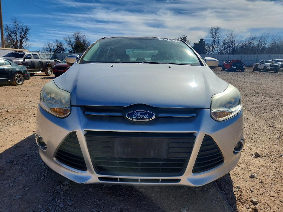 Photo 5 from auction – 2012 FORD FOCUS with VIN 1FAHP3F21CL371511