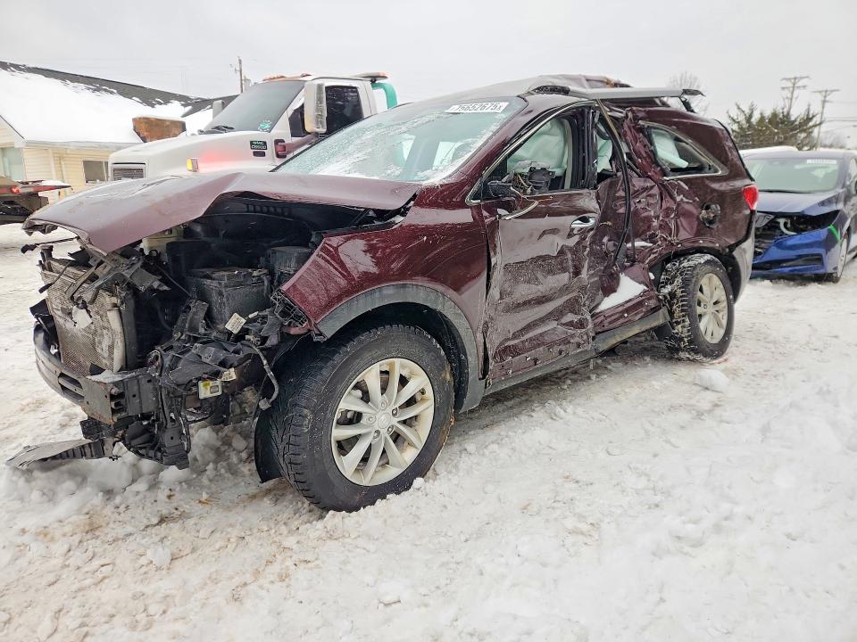 Photo 1 from auction – 2017 KIA SORENTO LX with VIN 5XYPG4A3XHG332365