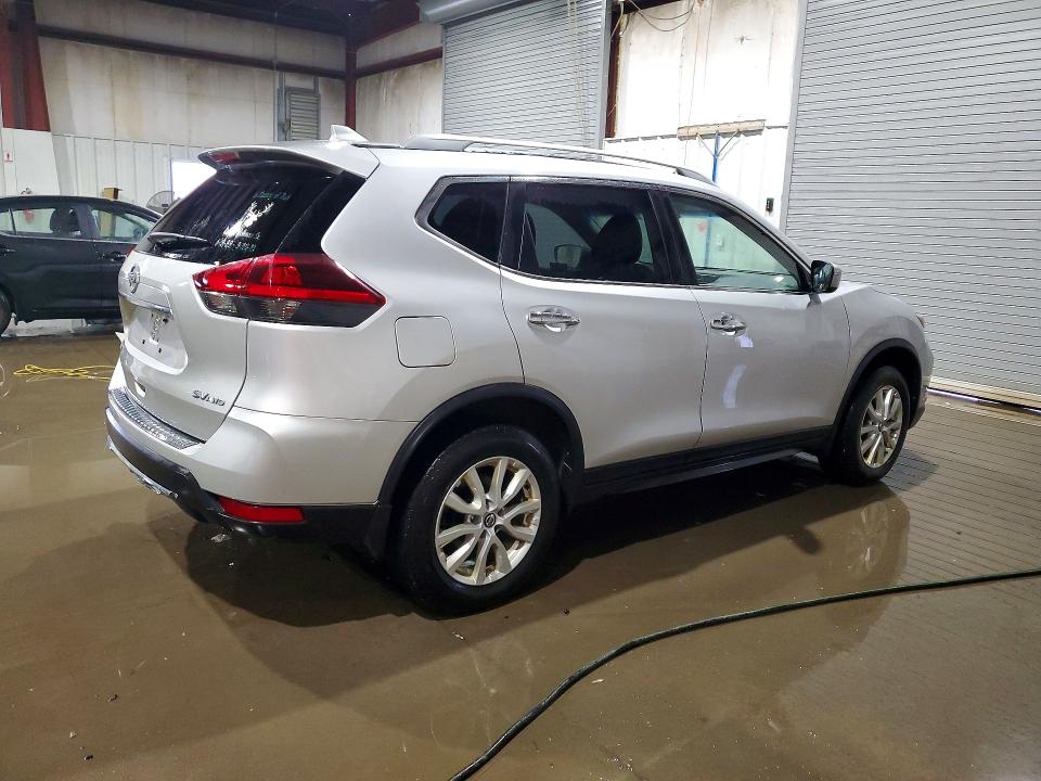 Photo 3 from auction – 2018 NISSAN ROGUE with VIN JN8AT2MV5JW344360