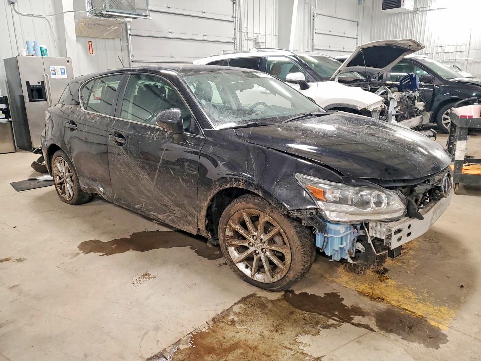 Photo 4 from auction – 2011 LEXUS CT 200 with VIN JTHKD5BH4B2011232