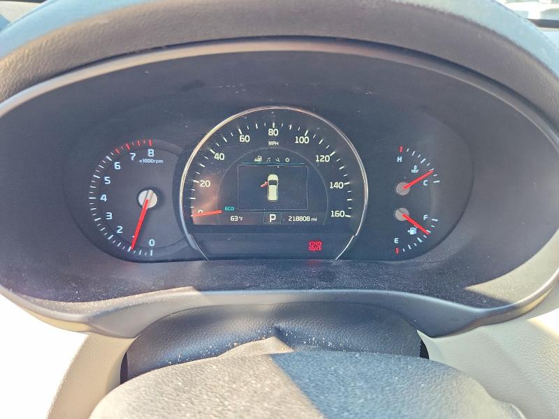 Photo 9 from auction – 2017 KIA SORENTO with VIN 5XYPH4A55HG237050