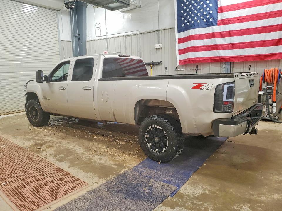 Photo 2 from auction – 2009 GMC SIERRA with VIN 1GTHK93699F128300