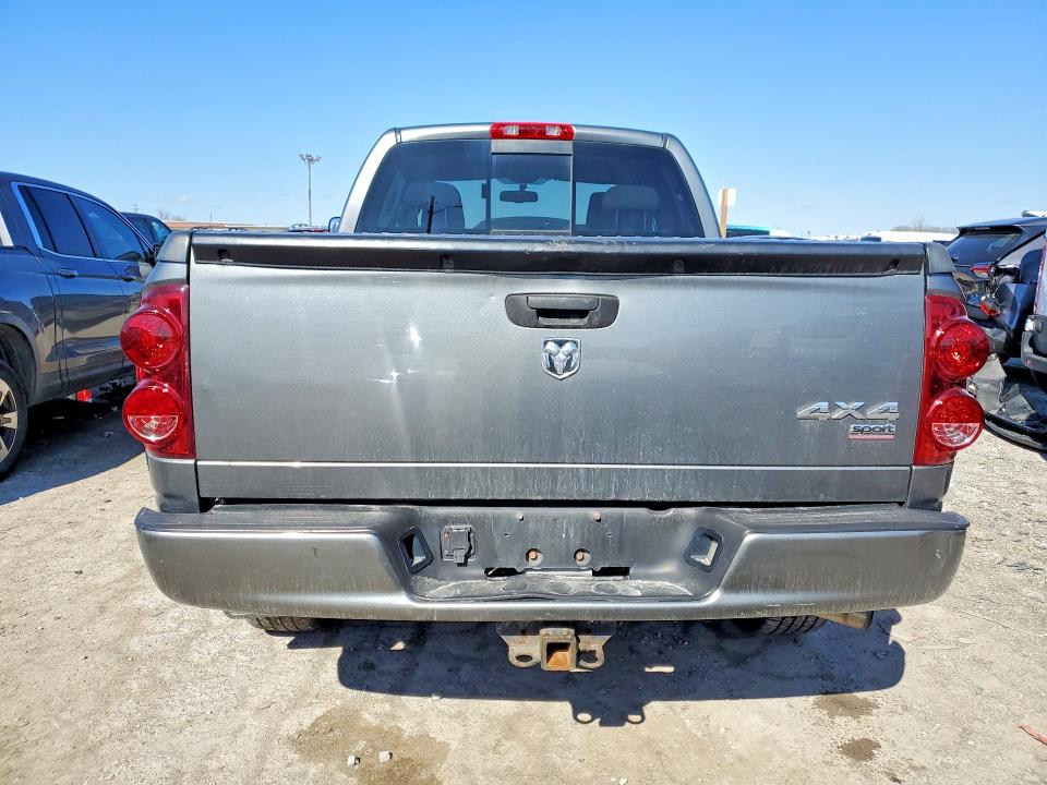 Photo 6 from auction – 2007 DODGE RAM 1500 with VIN 1D7HU18207S138810