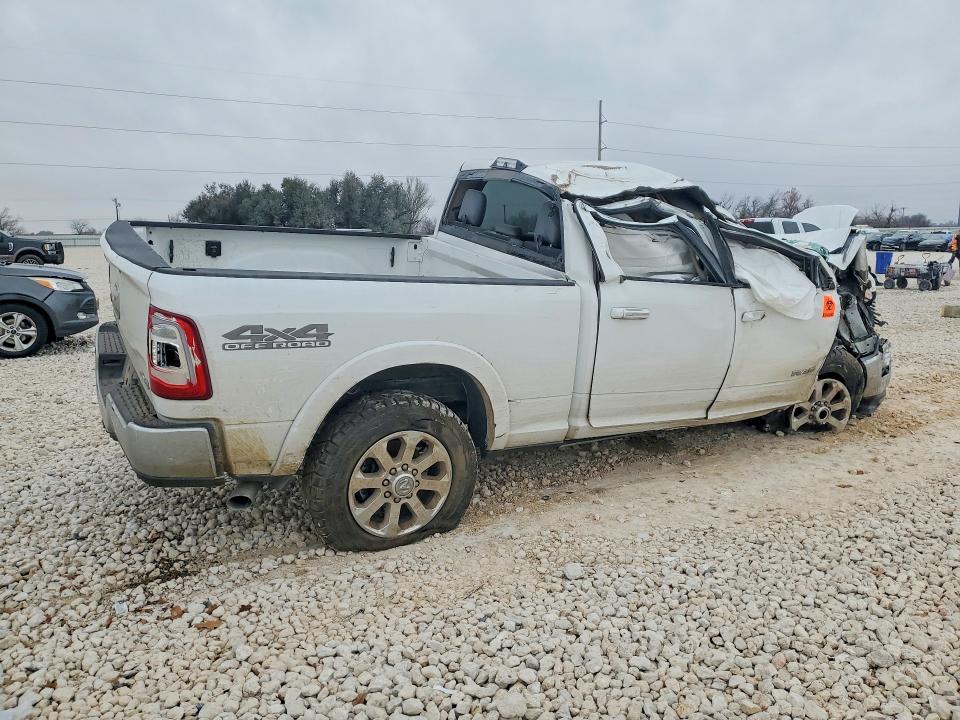 Photo 3 from auction – 2021 RAM 2500 with VIN 3C6UR5FLXMG610101